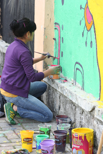 Street artists in Quito